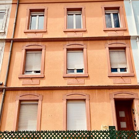 Rs-0 - Appartement F2 Au Rdc A Mulhouse Pour 1-3 Pers Buitenkant foto