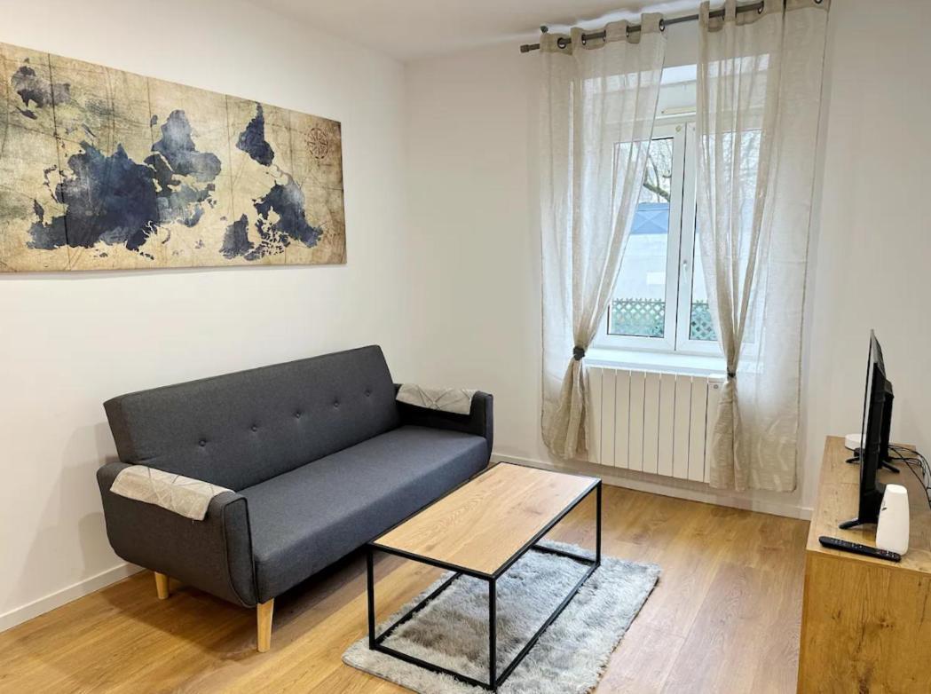 Rs-0 - Appartement F2 Au Rdc A Mulhouse Pour 1-3 Pers Buitenkant foto