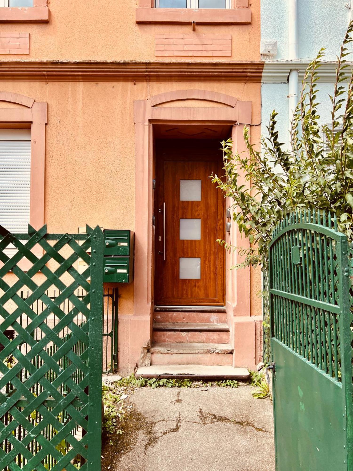 Rs-0 - Appartement F2 Au Rdc A Mulhouse Pour 1-3 Pers Buitenkant foto